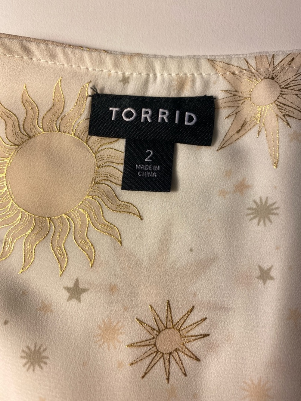 torrid Cream & Gold Celestial Print Blouse - Picture 5 of 6